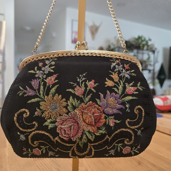 Vintage Handbags - Vintage East German Black Floral Petit Pointe Kisslock Evening Bag